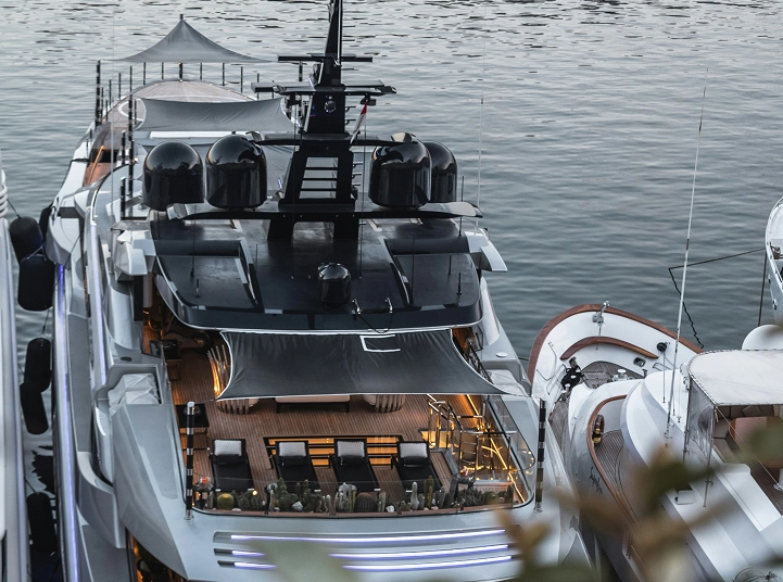 The Word Concierge Has Lost Its Meaning in Ibiza