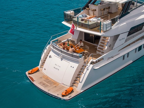 yachts